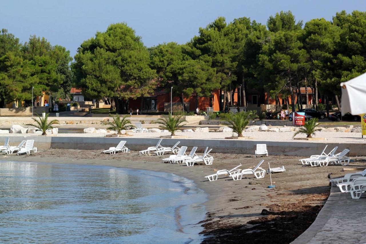 Apartments With A Parking Space Umag - 7110 Zewnętrze zdjęcie